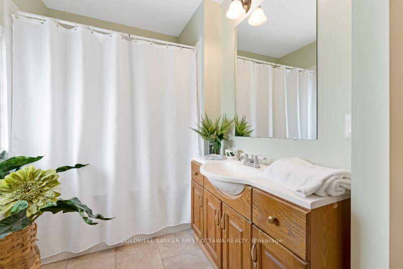 Photo 17 of 160 Birch Avenue, Beckwith, Beckwith Twp — HOMEH