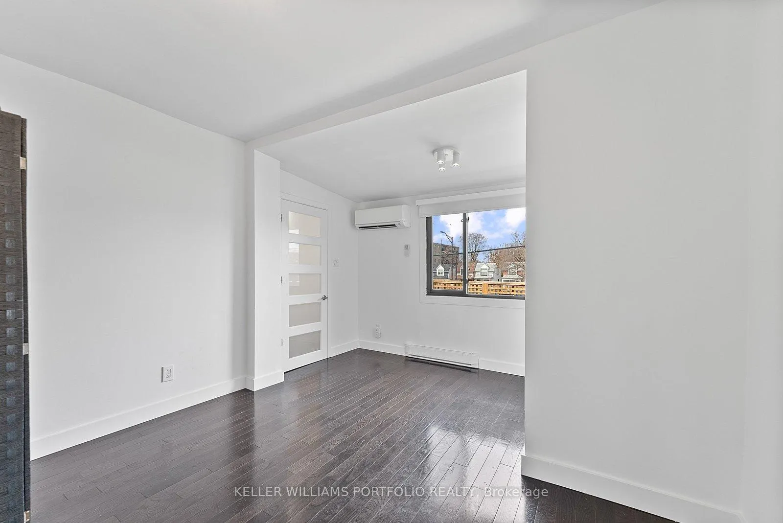 Photo 23 of 2118A Danforth Avenue, Toronto, East End-Danforth — HOMEH