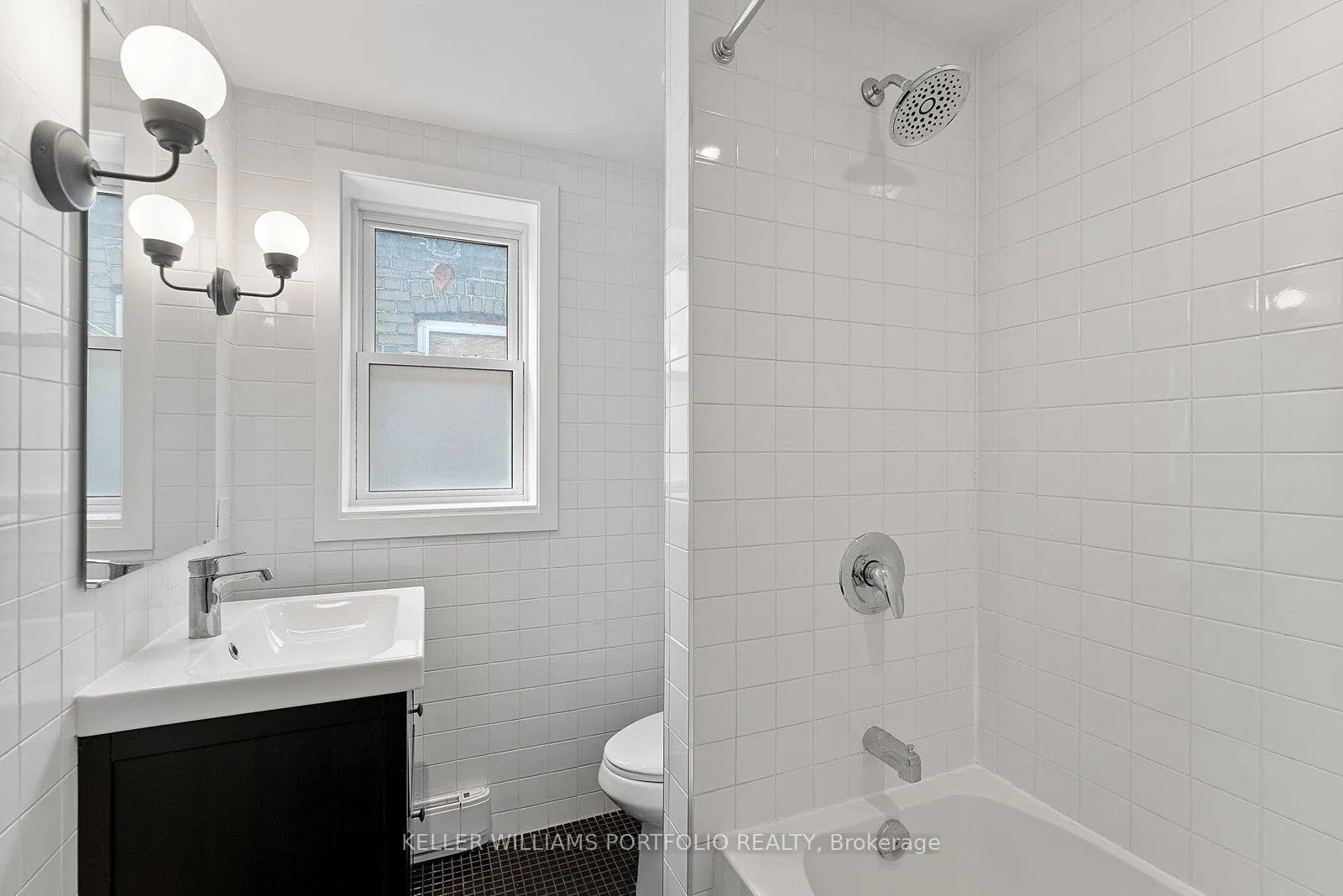 Photo 32 of 2118A Danforth Avenue, Toronto, East End-Danforth — HOMEH
