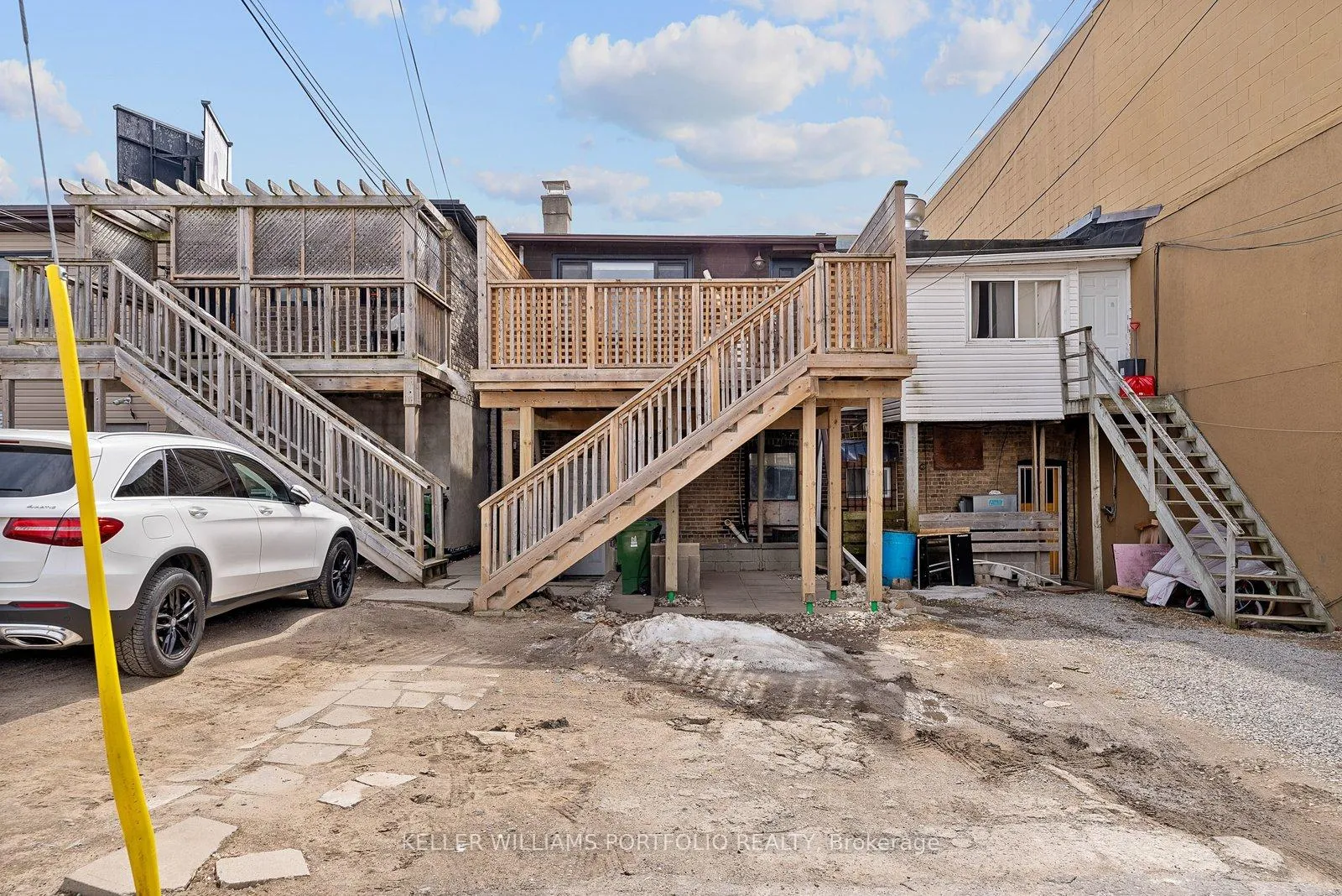 Photo 38 of 2118A Danforth Avenue, Toronto, East End-Danforth — HOMEH