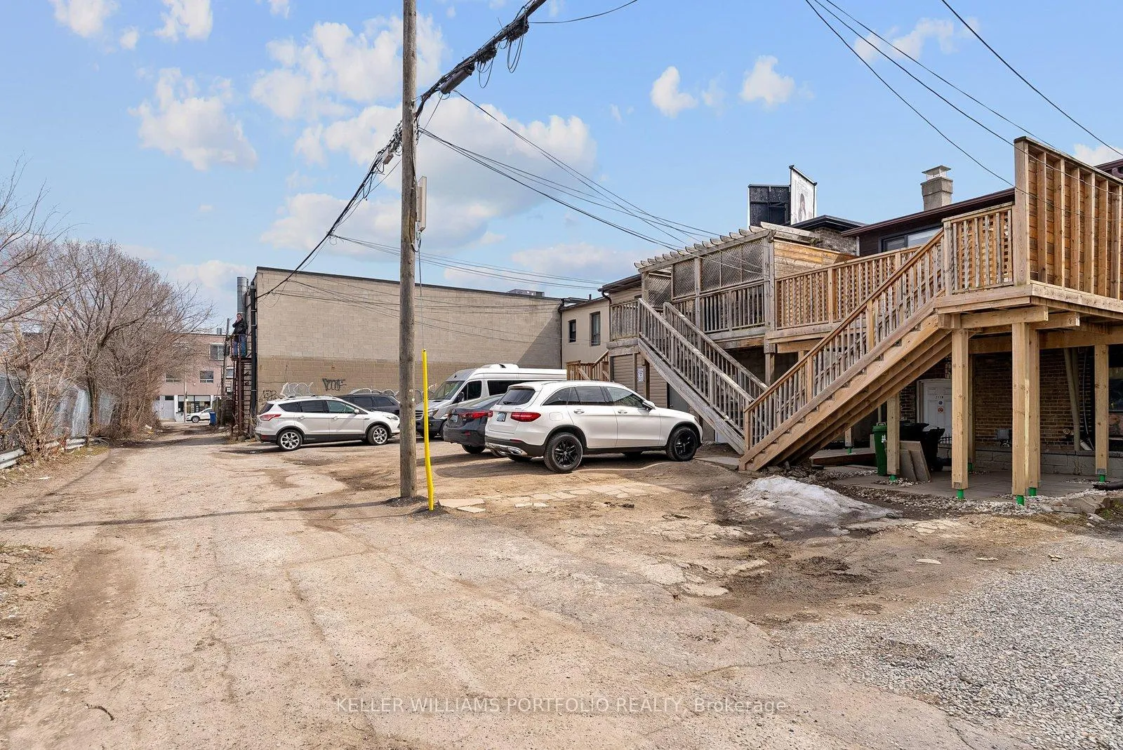 Photo 39 of 2118A Danforth Avenue, Toronto, East End-Danforth — HOMEH