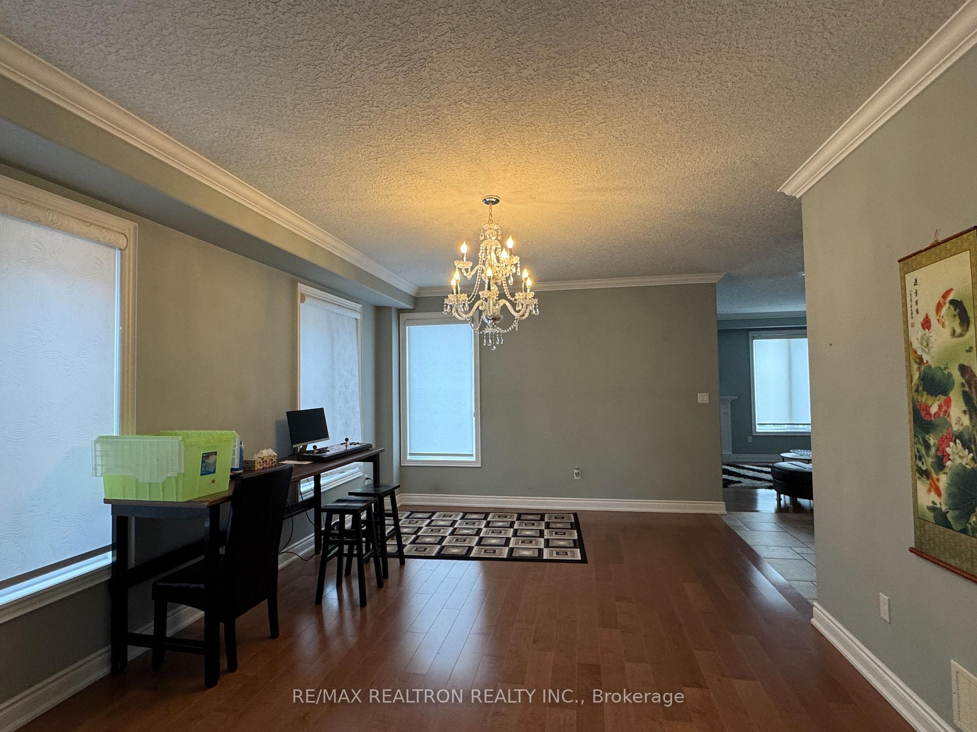 Photo 4 of 64 Jewel House Lane, Barrie, Innis-Shore — HOMEH