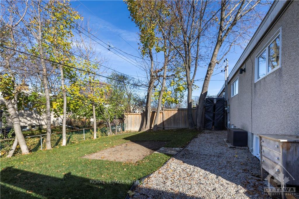 Photo 25 of 47 Ashburn Drive, Ottawa, Borden Farm/Stewart Farm/Carleton Heights/Parkwood Hills — HOMEH