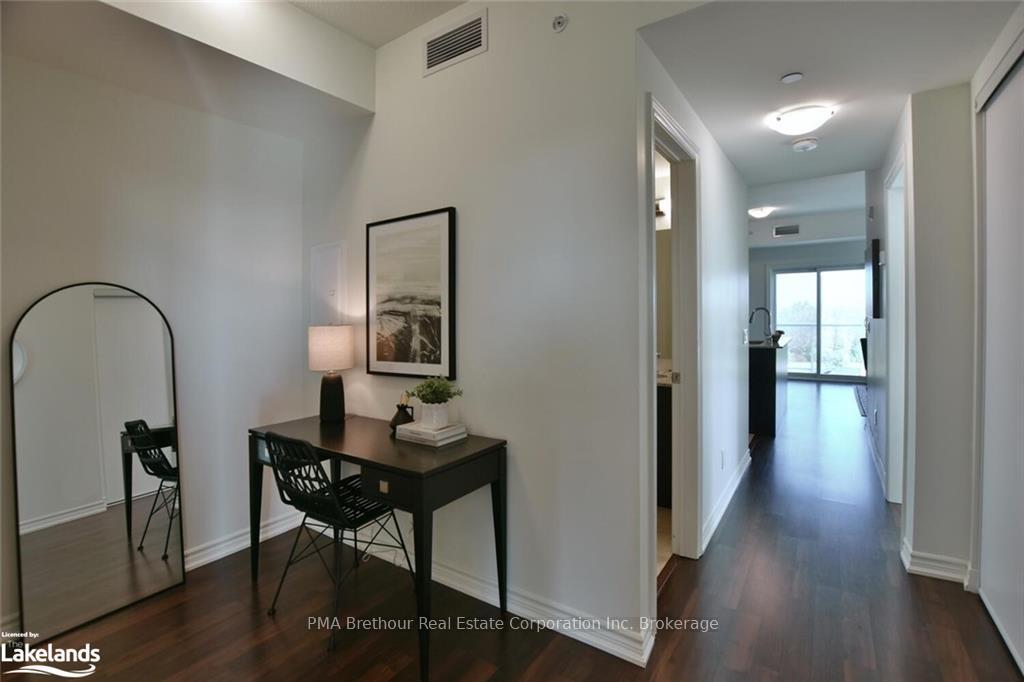 Photo 13 of Unit 409, 17 Spooner Crescent, Collingwood — HOMEH