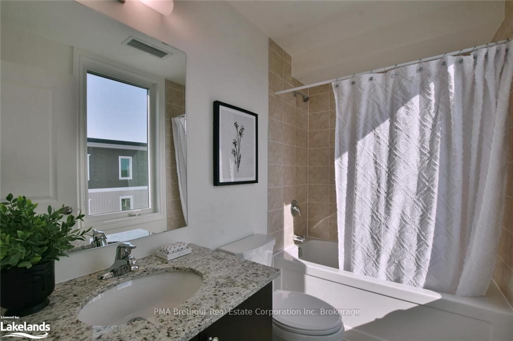 Photo 19 of Unit 409, 17 Spooner Crescent, Collingwood — HOMEH