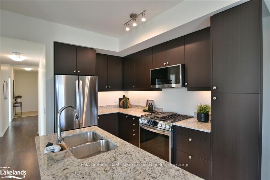 Photo 26 of Unit 409, 17 Spooner Crescent, Collingwood — HOMEH