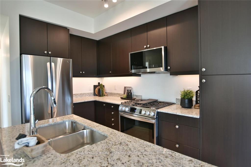 Photo 28 of Unit 409, 17 Spooner Crescent, Collingwood — HOMEH