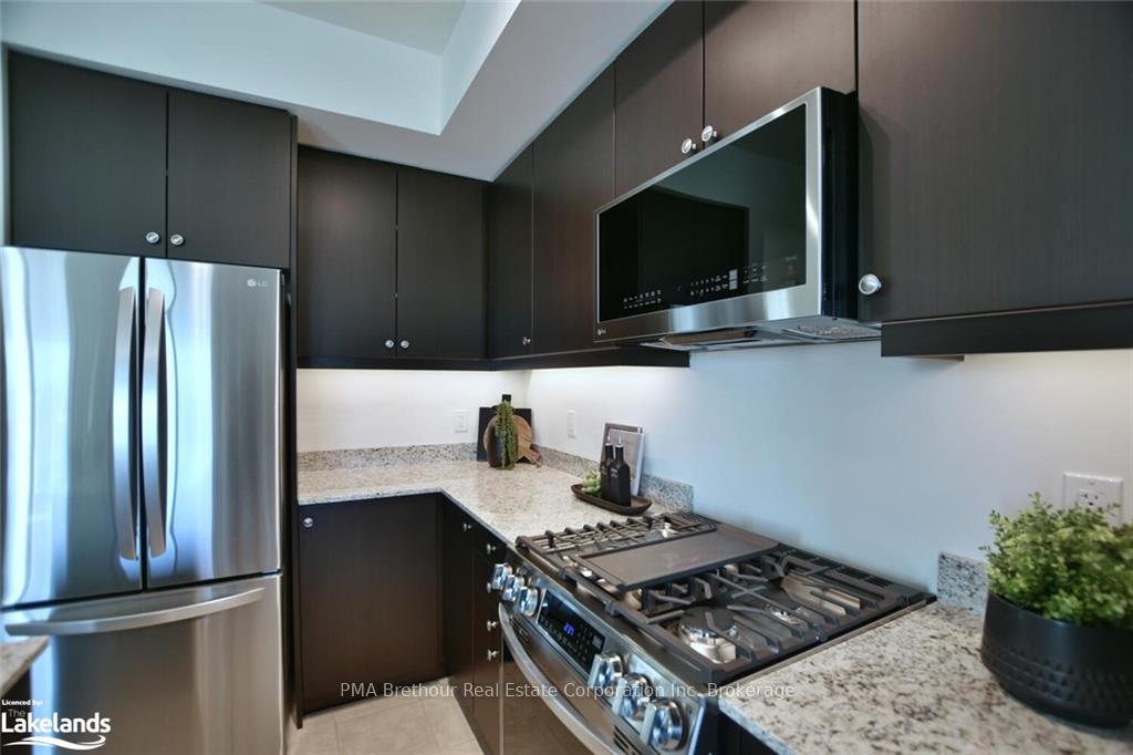 Photo 30 of Unit 409, 17 Spooner Crescent, Collingwood — HOMEH