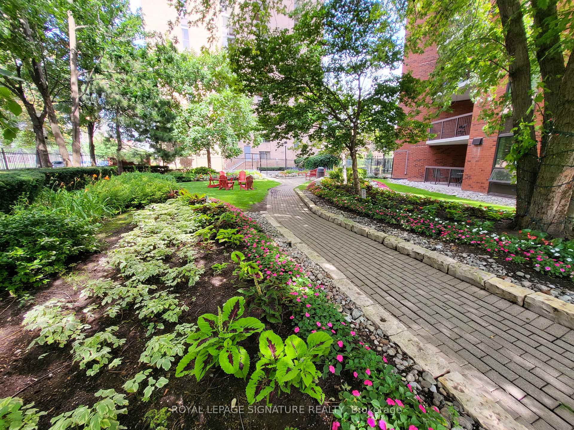 Photo 3 of Unit 205, 77 Maitland Place, Toronto, Cabbagetown-South St. James Town — HOMEH