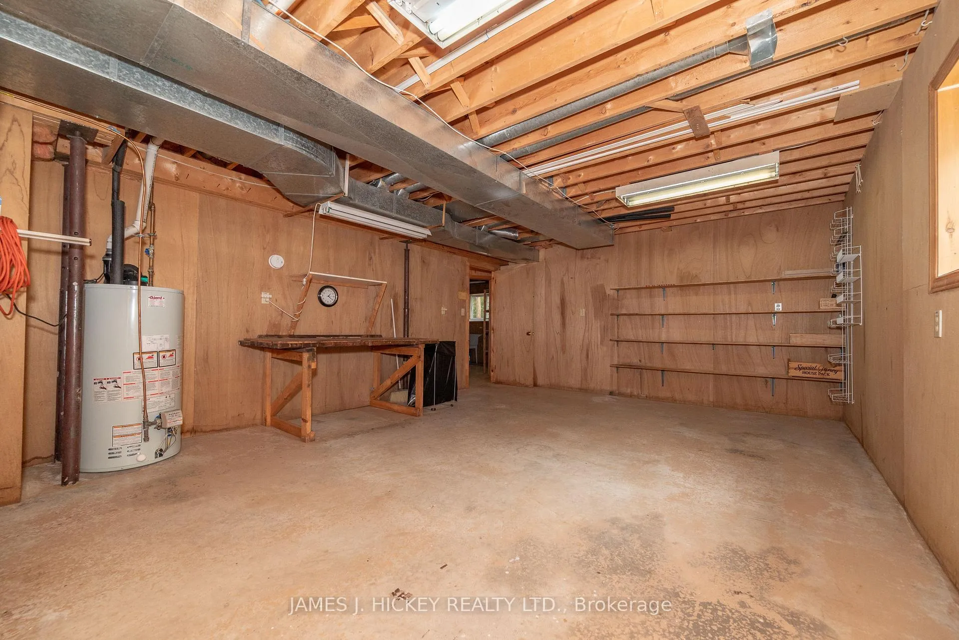 Photo 28 of 11 Banting Drive, Deep River — HOMEH