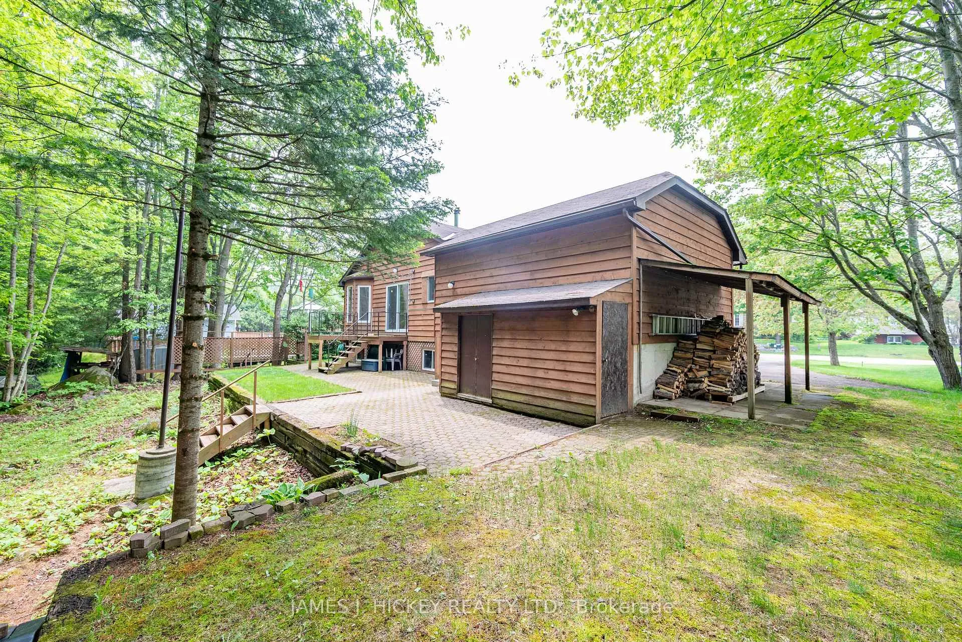 Photo 38 of 11 Banting Drive, Deep River — HOMEH