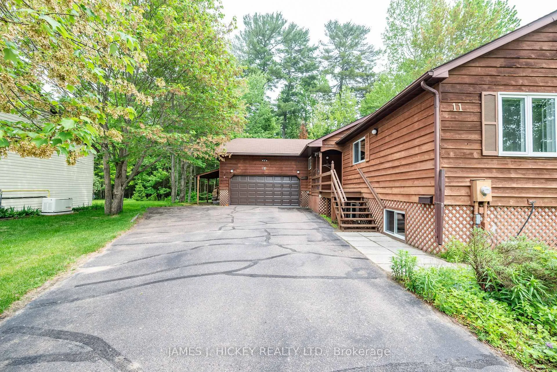 Photo 39 of 11 Banting Drive, Deep River — HOMEH