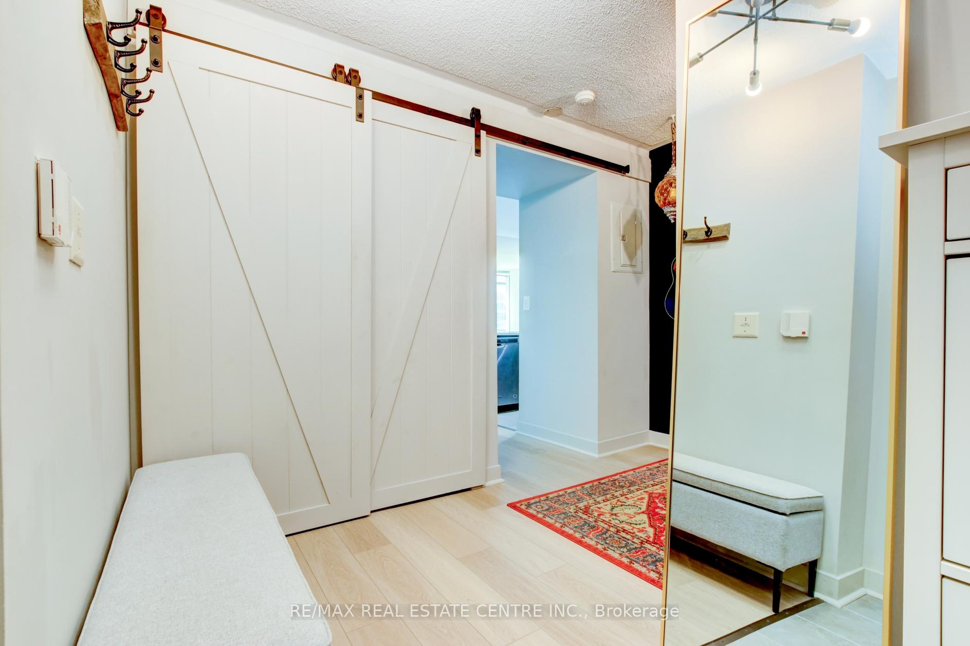 Photo 9 of Unit 1010, 397 Front Street W, Toronto, Waterfront Communities — HOMEH