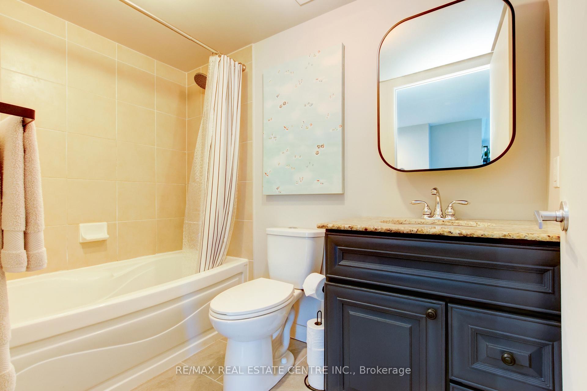 Photo 26 of Unit 1010, 397 Front Street W, Toronto, Waterfront Communities — HOMEH