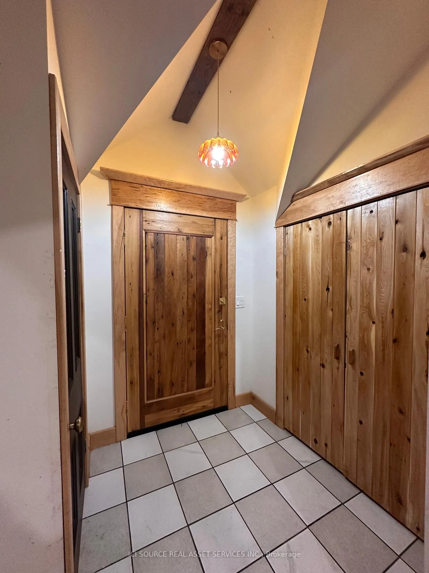 Photo 9 of 131 Orr Street, Chatsworth — HOMEH