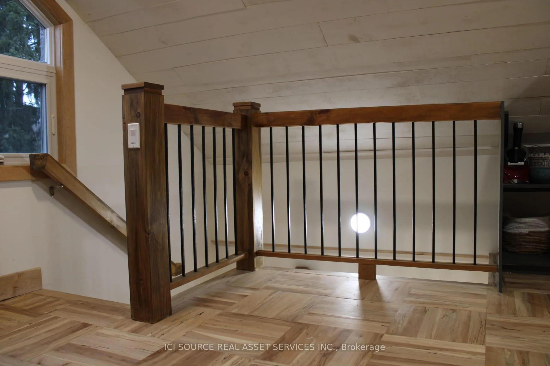 Photo 26 of 131 Orr Street, Chatsworth — HOMEH