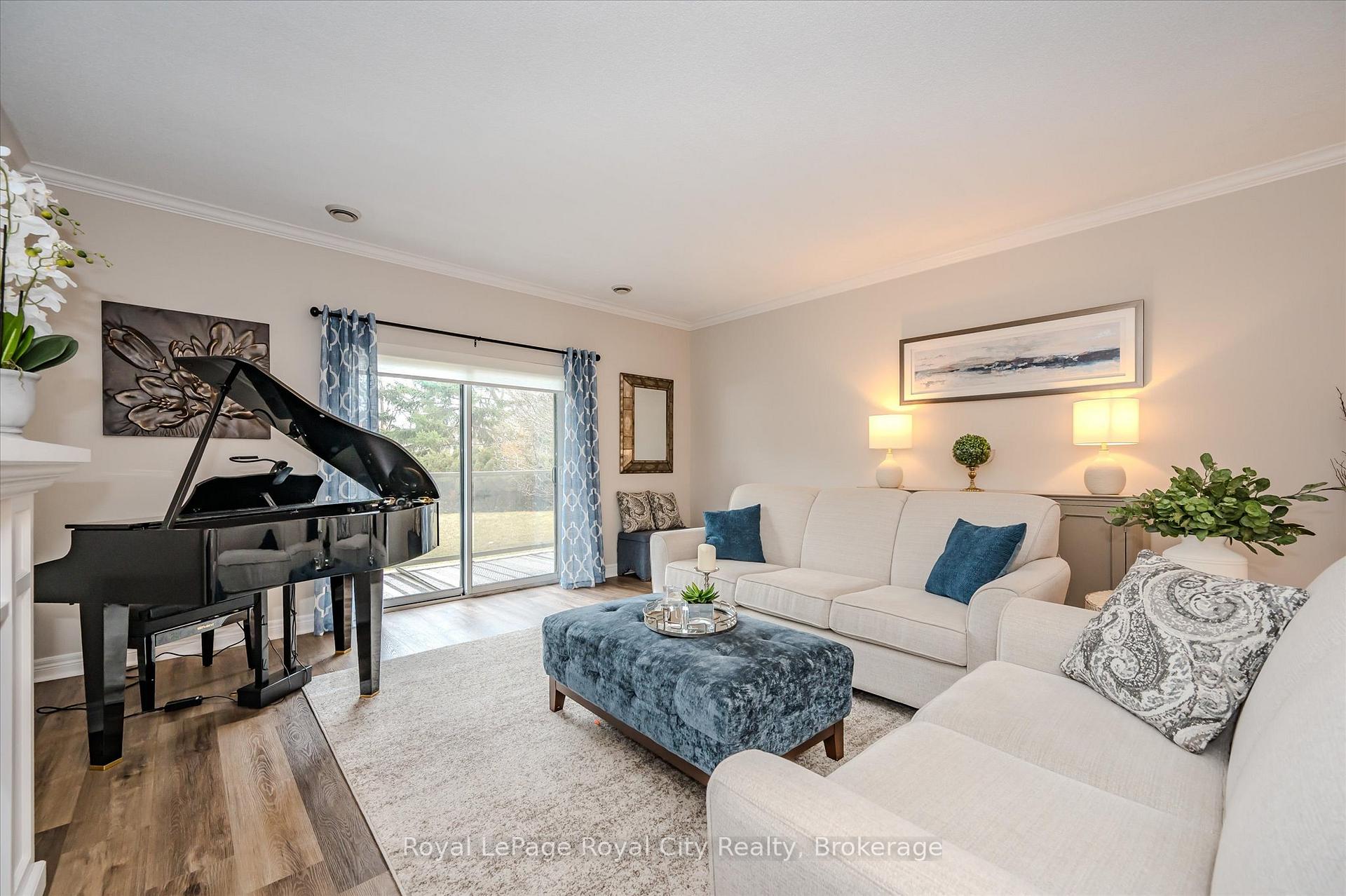 Front of Unit 104, 60 Wyndham Street S