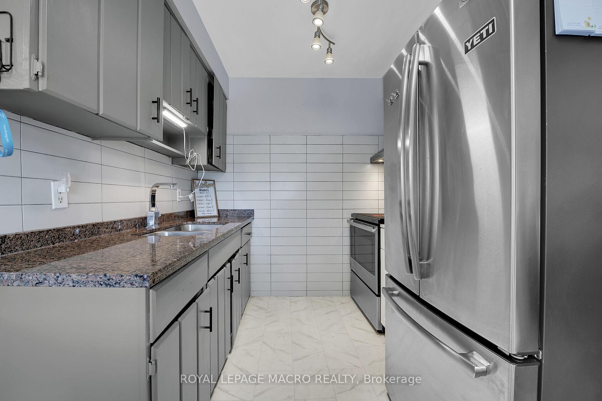 Photo 10 of Unit 25, 2700 Barton Street E, Hamilton, Grayside — HOMEH