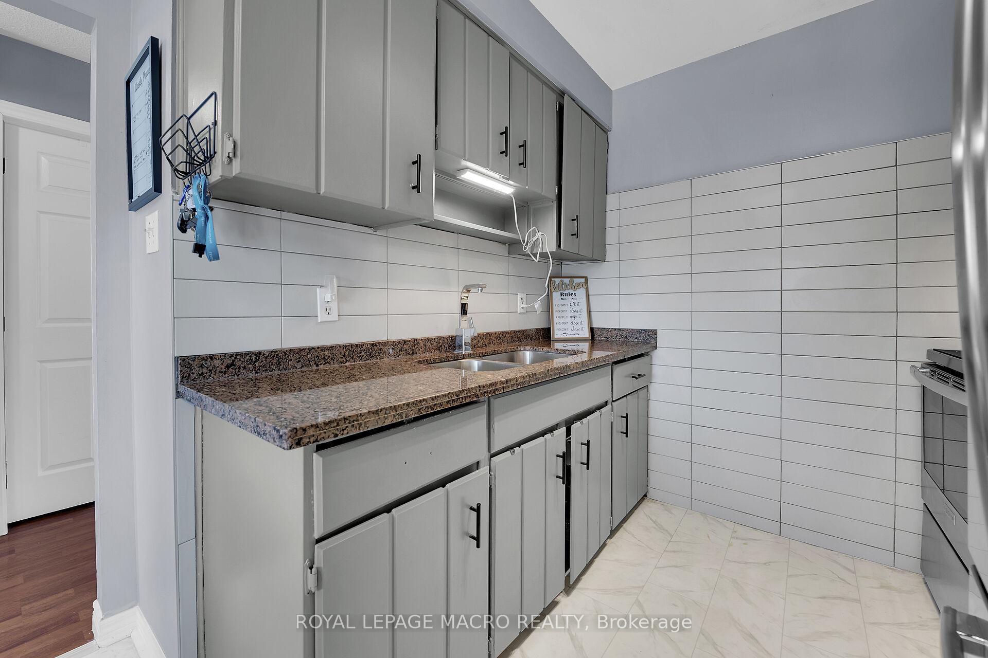 Photo 11 of Unit 25, 2700 Barton Street E, Hamilton, Grayside — HOMEH