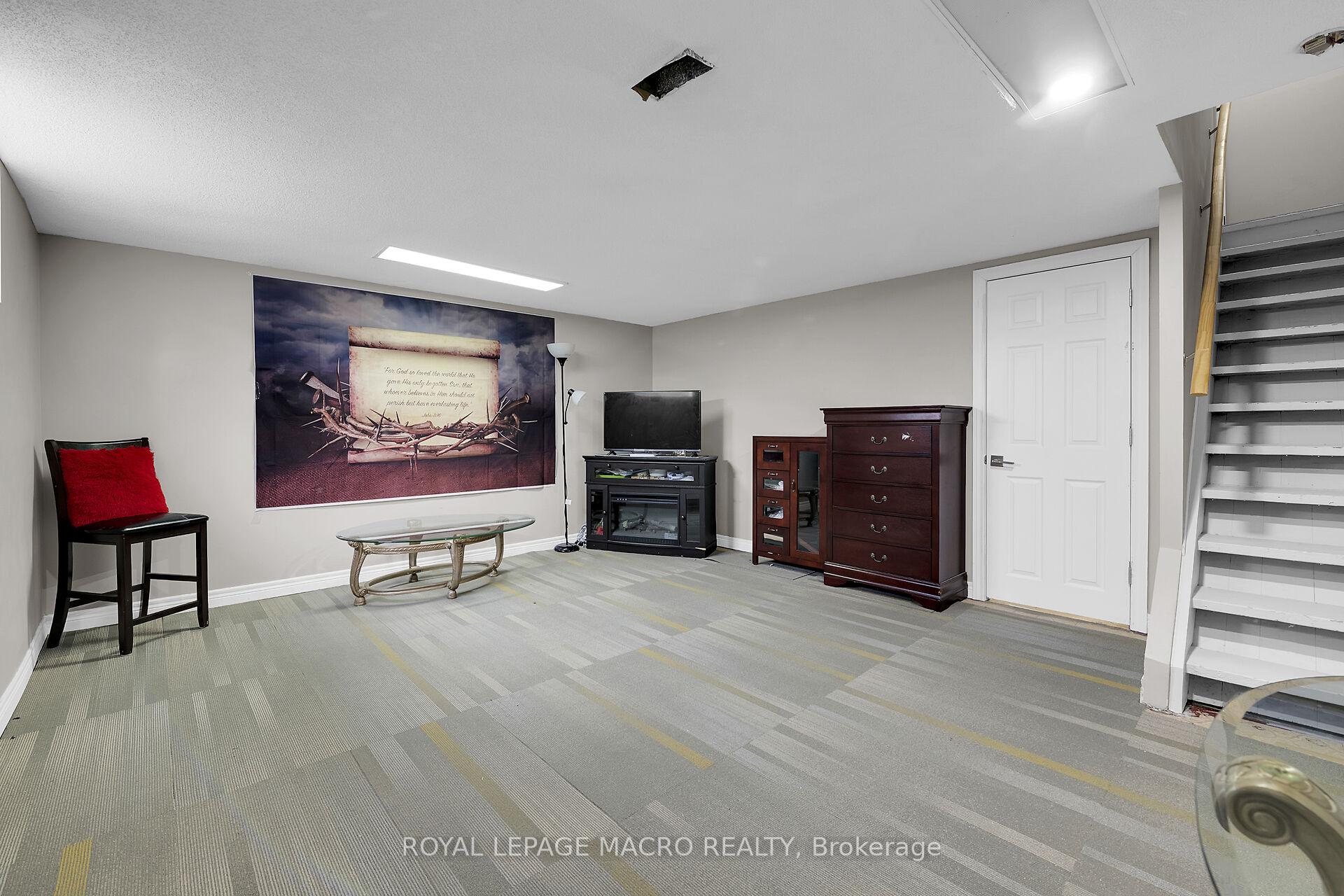 Photo 29 of Unit 25, 2700 Barton Street E, Hamilton, Grayside — HOMEH