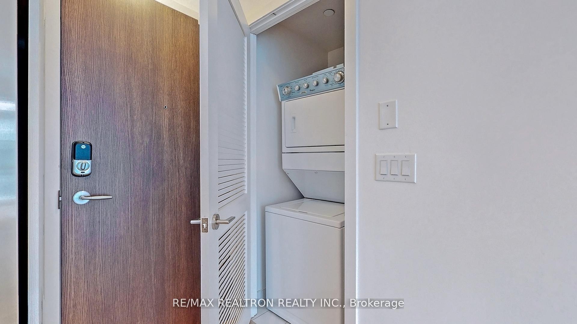 Photo 13 of Unit C216, 301 Sea Ray Avenue, Innisfil, Rural Innisfil — HOMEH