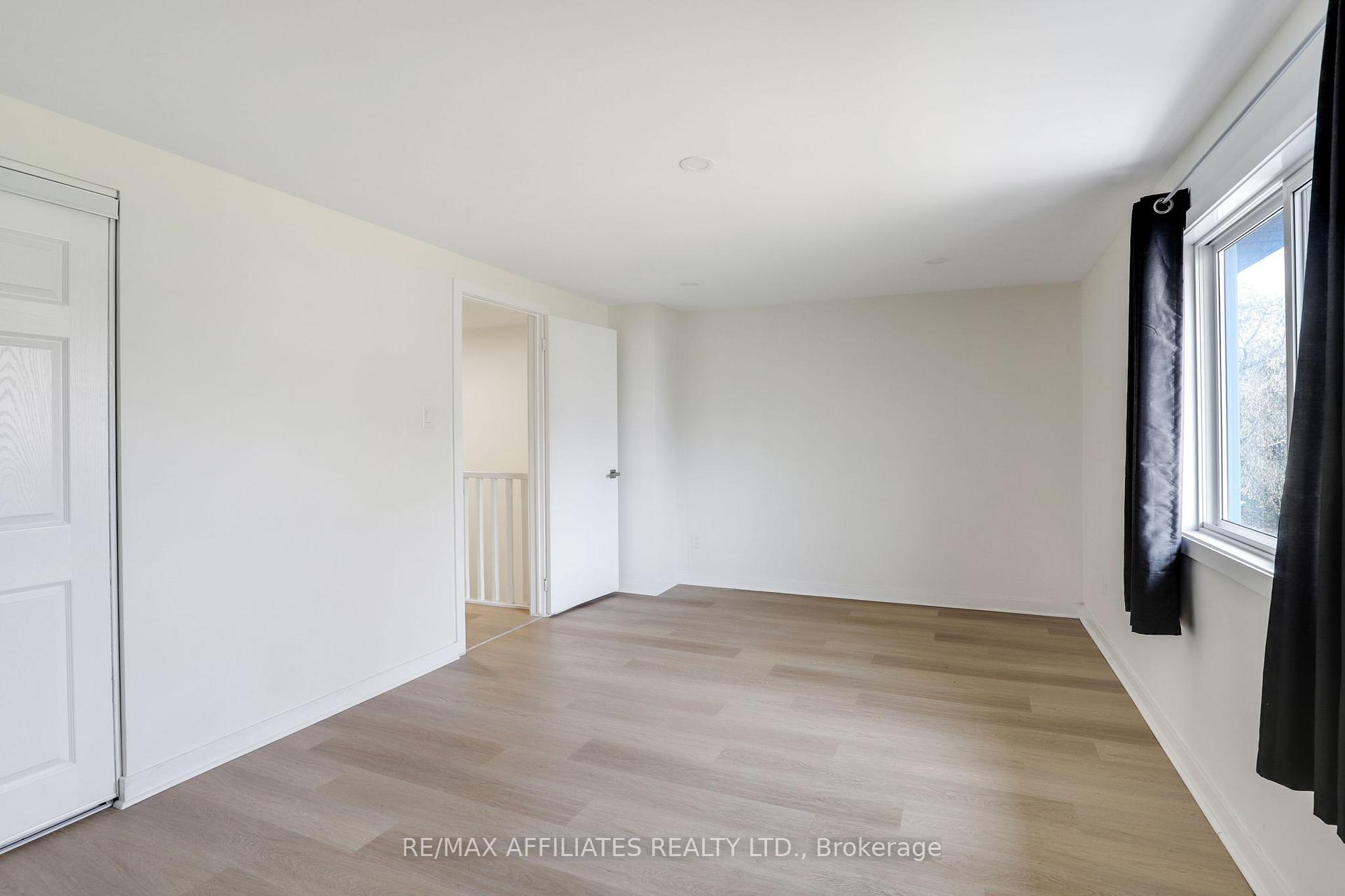 Photo 24 of Unit 37, 472 Sandhamn Private, Ottawa, Hunt Club Park/Greenboro — HOMEH