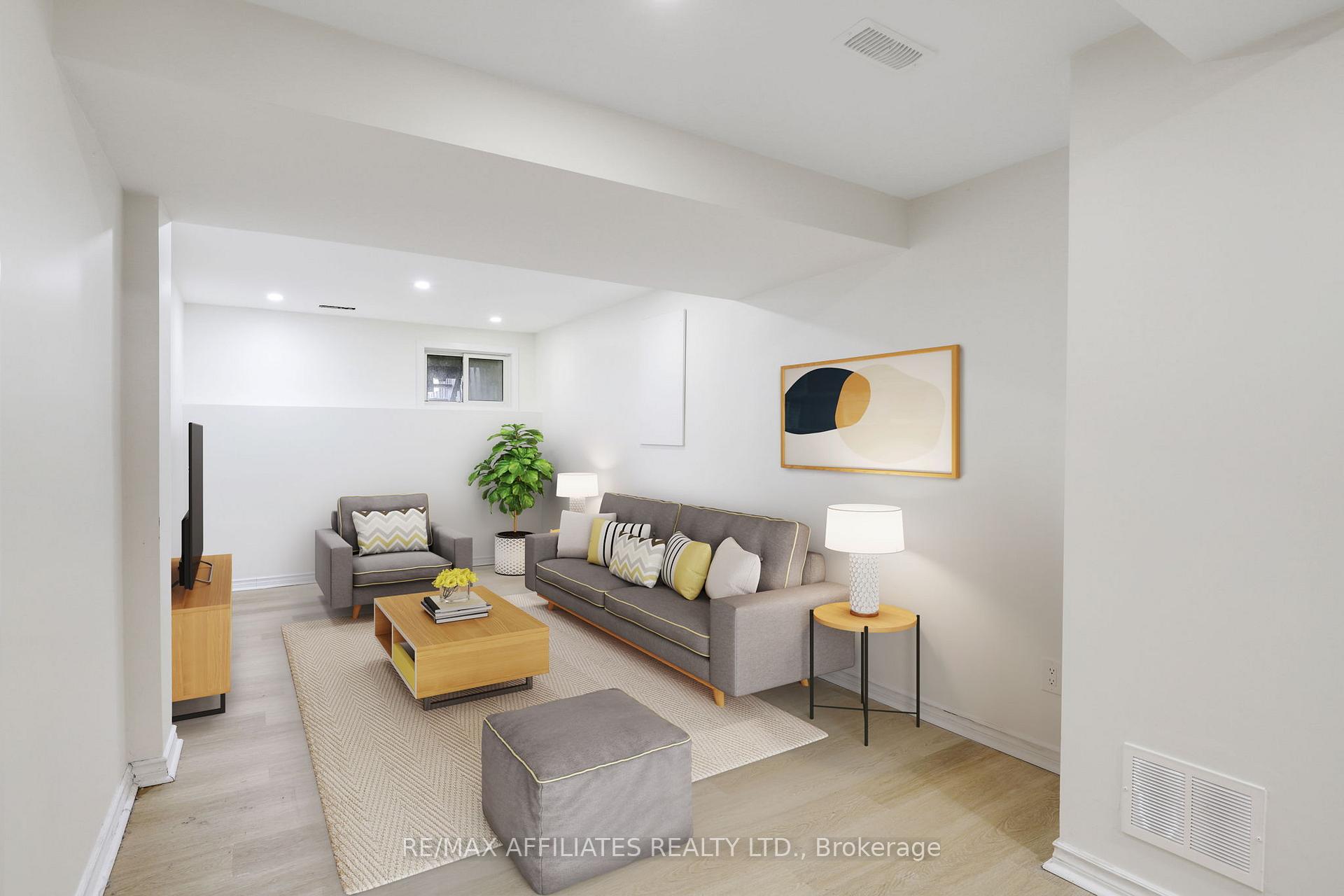Photo 32 of Unit 37, 472 Sandhamn Private, Ottawa, Hunt Club Park/Greenboro — HOMEH