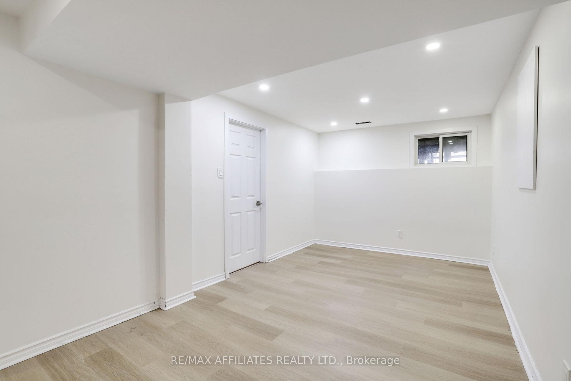 Photo 34 of Unit 37, 472 Sandhamn Private, Ottawa, Hunt Club Park/Greenboro — HOMEH