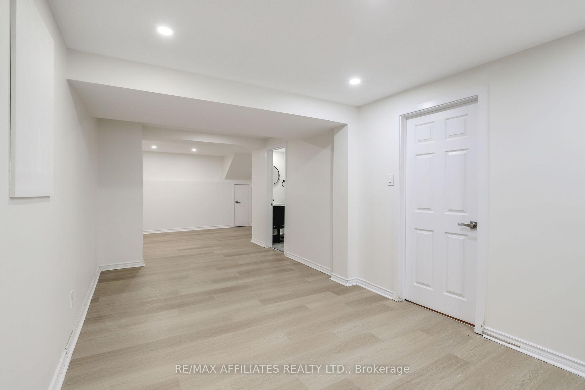 Photo 36 of Unit 37, 472 Sandhamn Private, Ottawa, Hunt Club Park/Greenboro — HOMEH