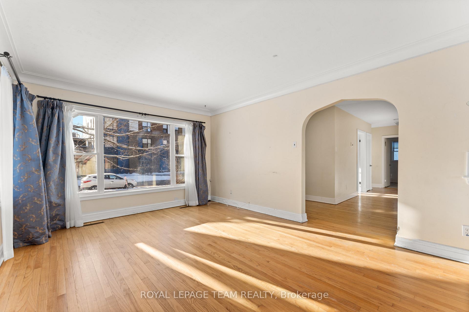 Photo 9 of 1277 Coldrey Avenue, Ottawa, Carlington — HOMEH
