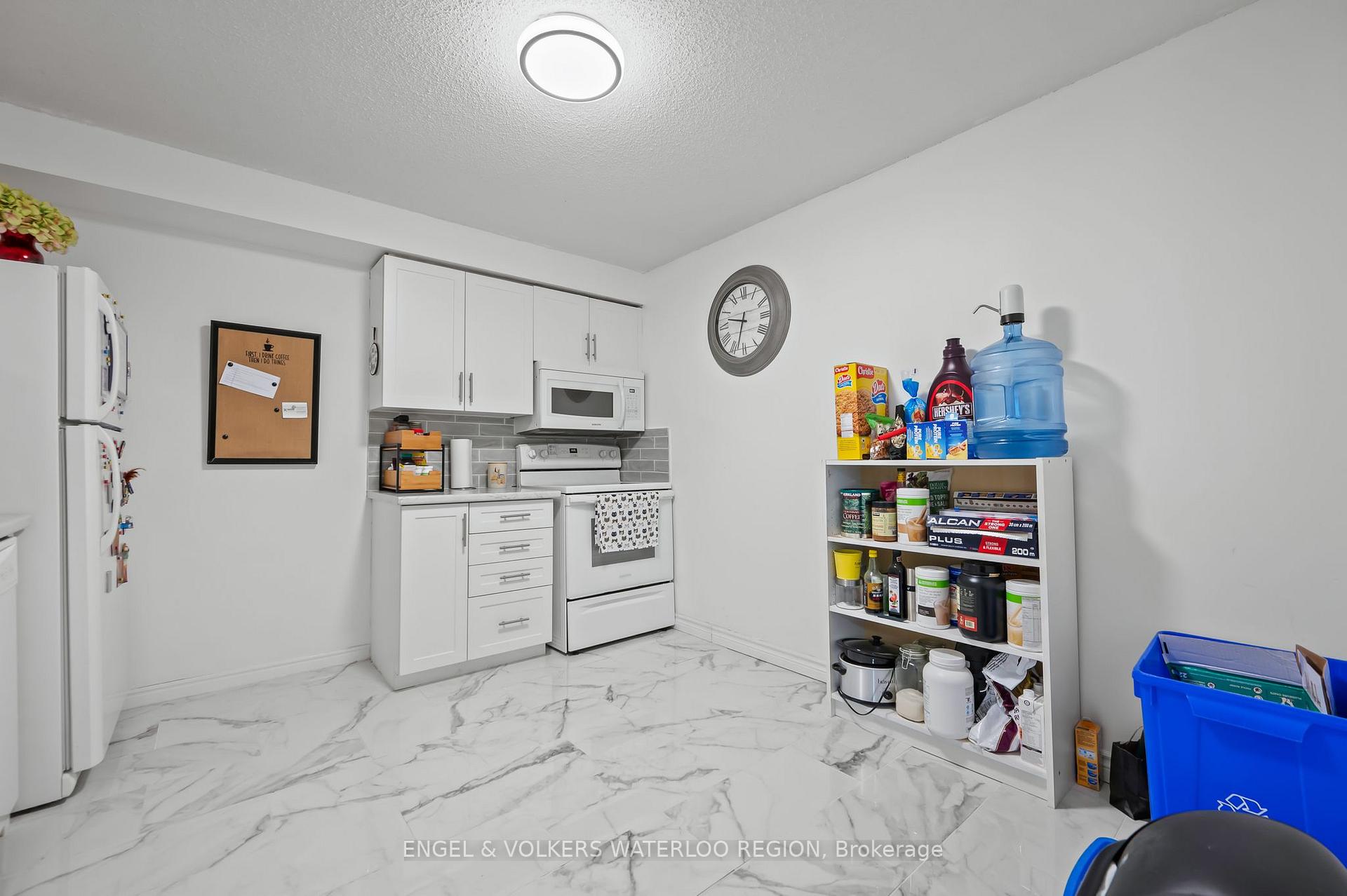 Photo 13 of Unit 311, 35 Green Valley Drive, Kitchener — HOMEH