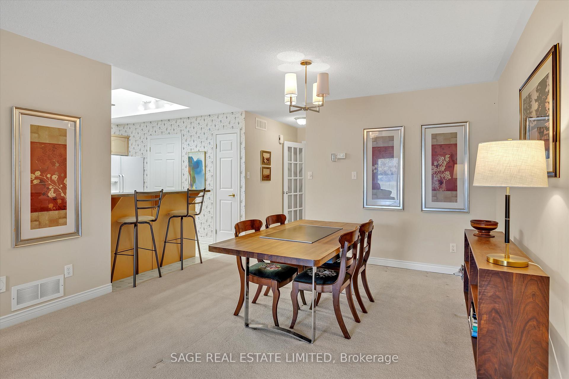 Photo 9 of 21 Charles Court, Selwyn — HOMEH