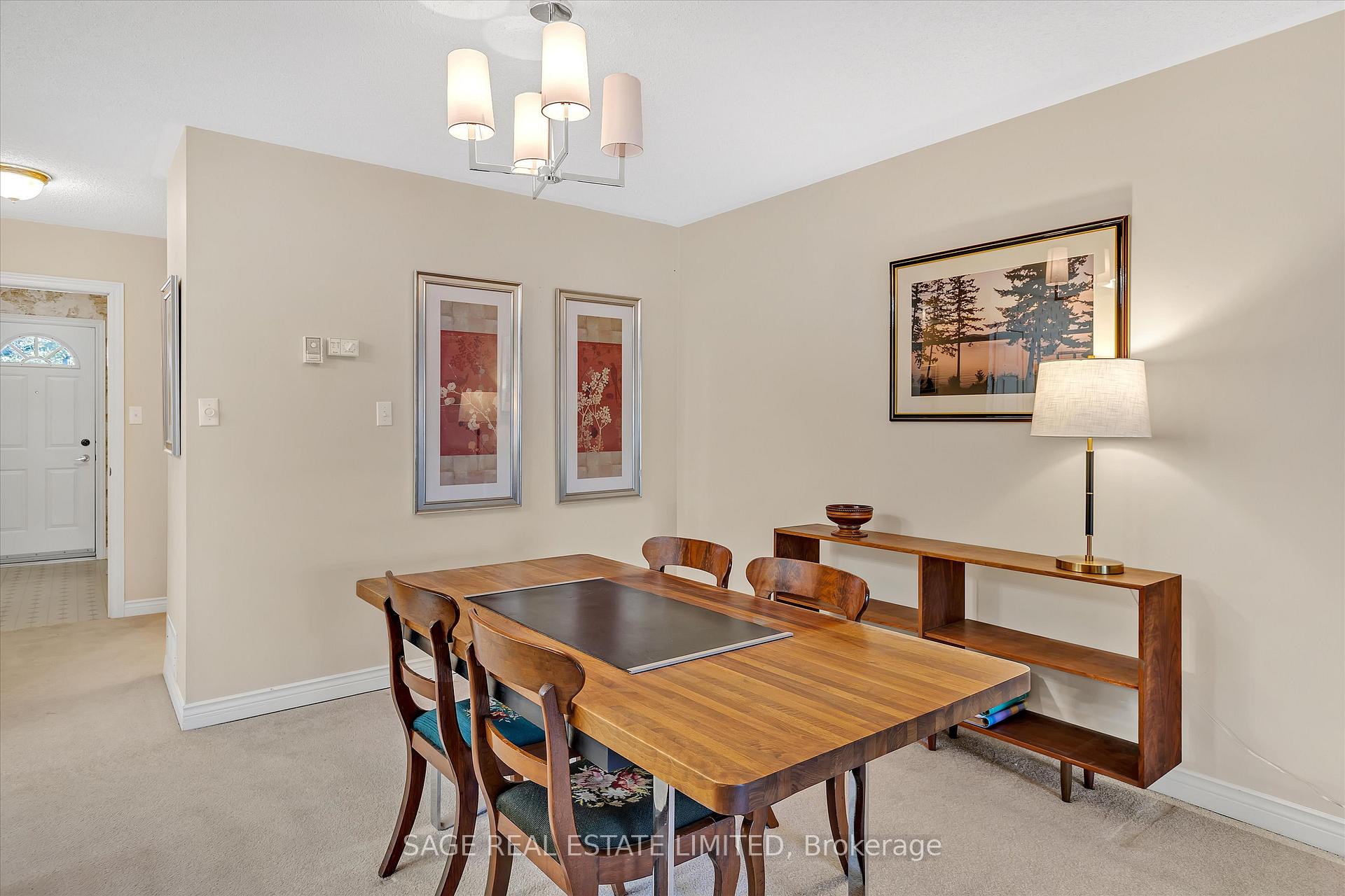 Photo 10 of 21 Charles Court, Selwyn — HOMEH