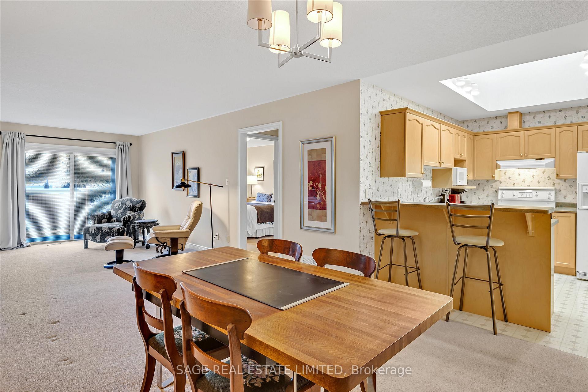 Photo 11 of 21 Charles Court, Selwyn — HOMEH