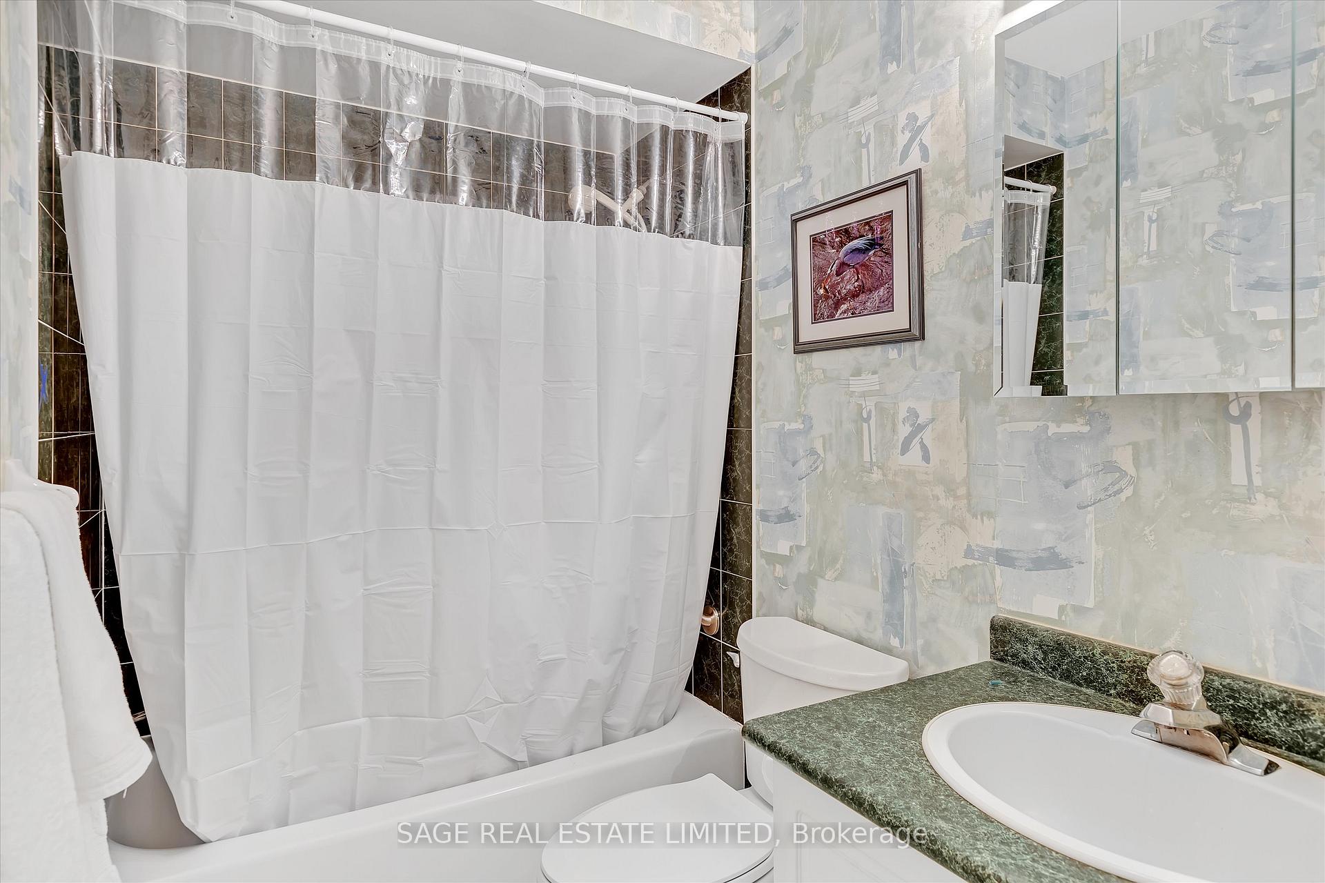 Photo 17 of 21 Charles Court, Selwyn — HOMEH