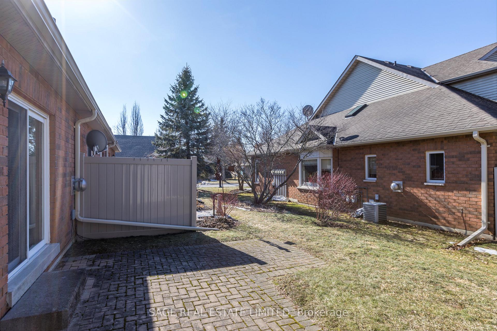 Photo 25 of 21 Charles Court, Selwyn — HOMEH