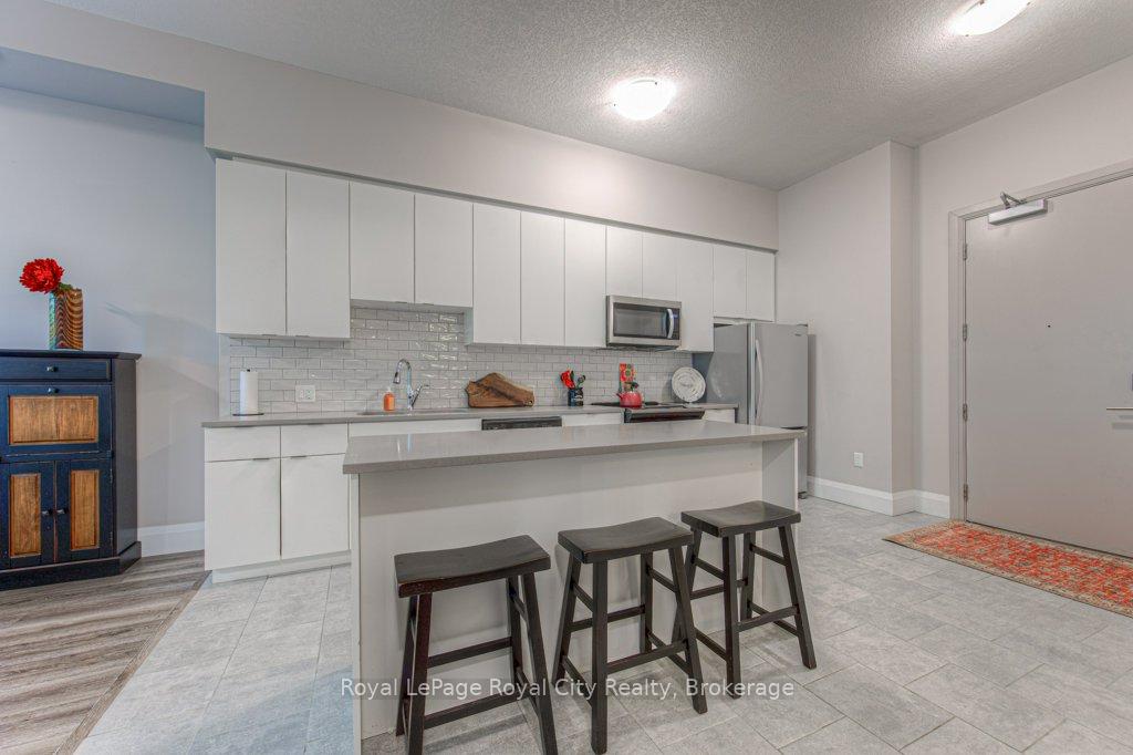 Photo 8 of Unit 210, 73 Arthur Street S, Guelph, St. Patrick's Ward — HOMEH