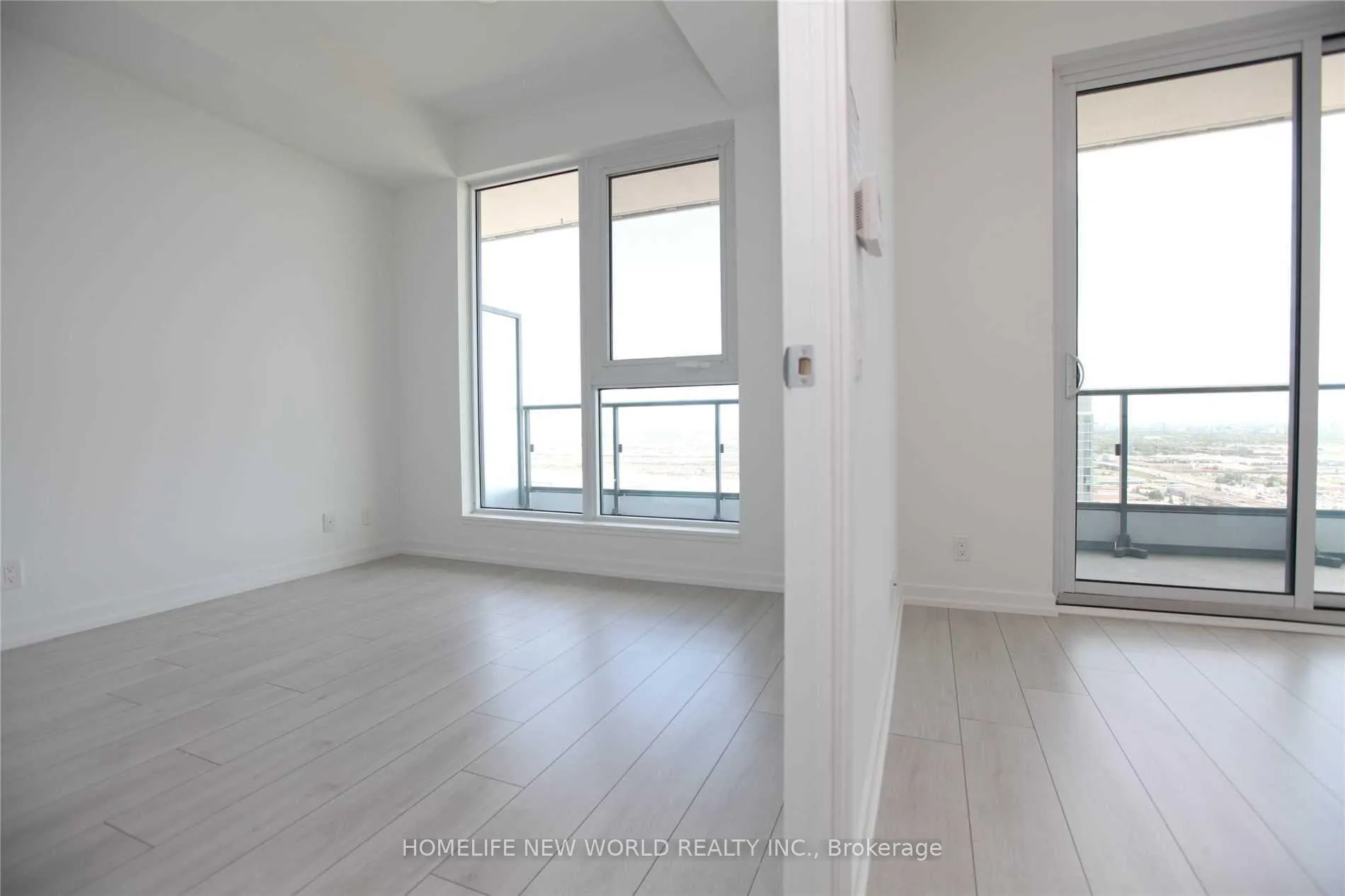 Photo 10 of Unit 1503, 950 Portage Parkway, Vaughan, Vaughan Corporate Centre — HOMEH