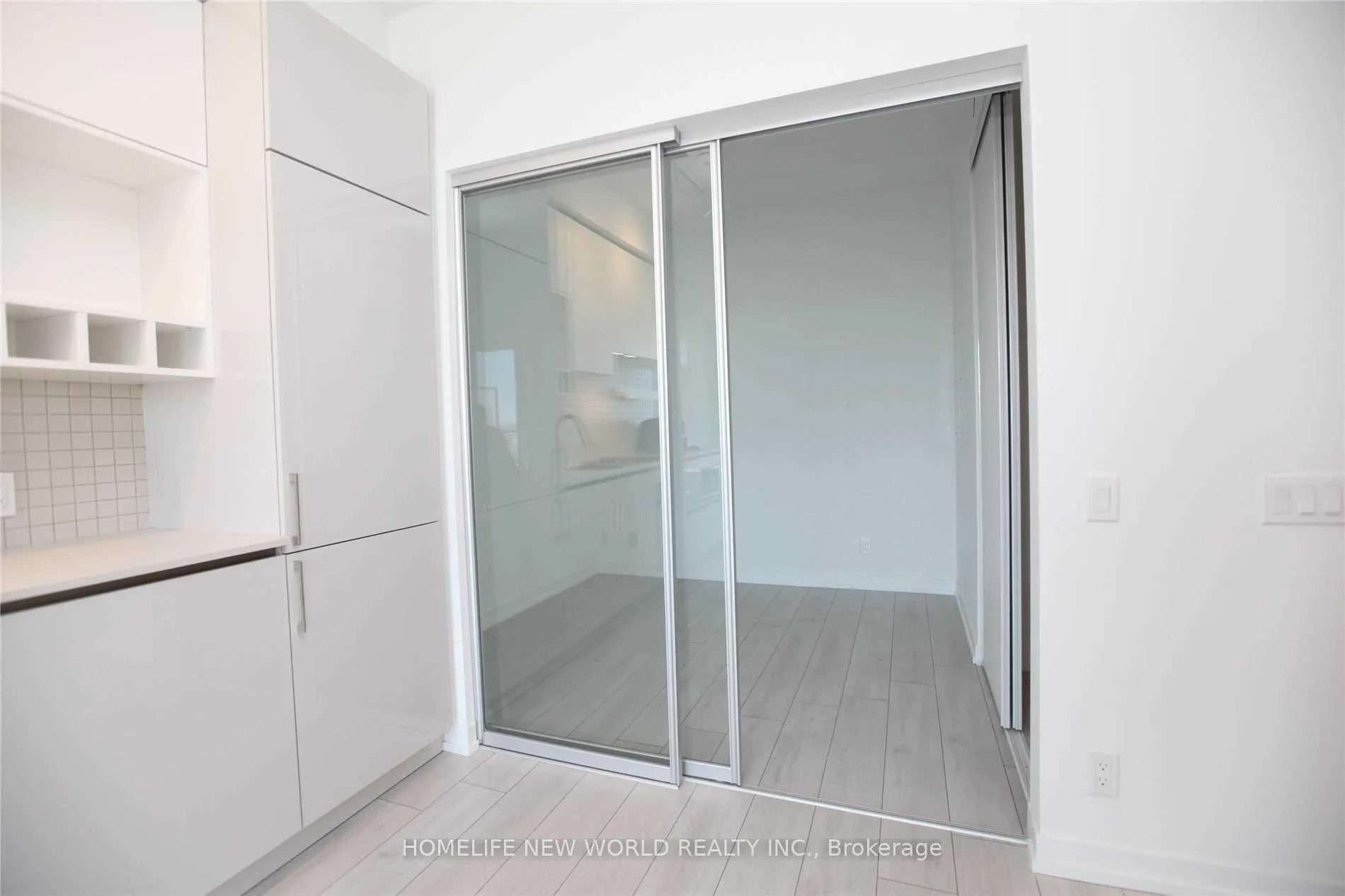 Photo 13 of Unit 1503, 950 Portage Parkway, Vaughan, Vaughan Corporate Centre — HOMEH