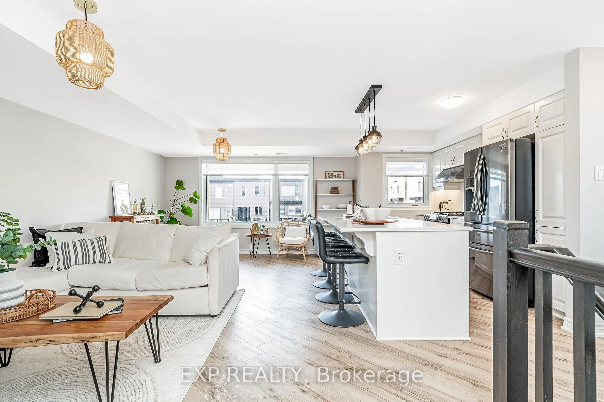 Photo 5 of 525 Ozawa Private, Ottawa, CFB Rockcliffe and Area — HOMEH