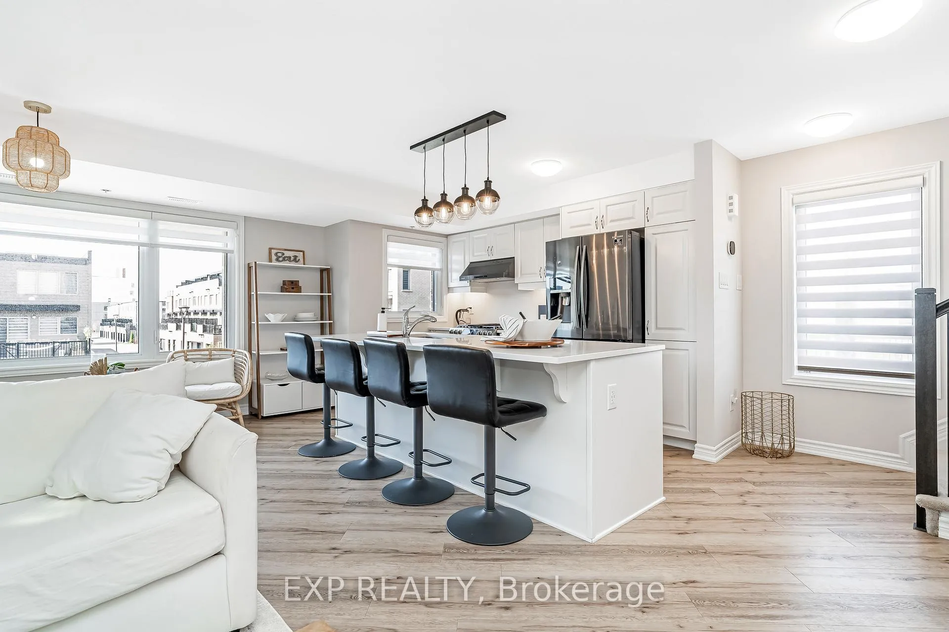 Photo 6 of 525 Ozawa Private, Ottawa, CFB Rockcliffe and Area — HOMEH