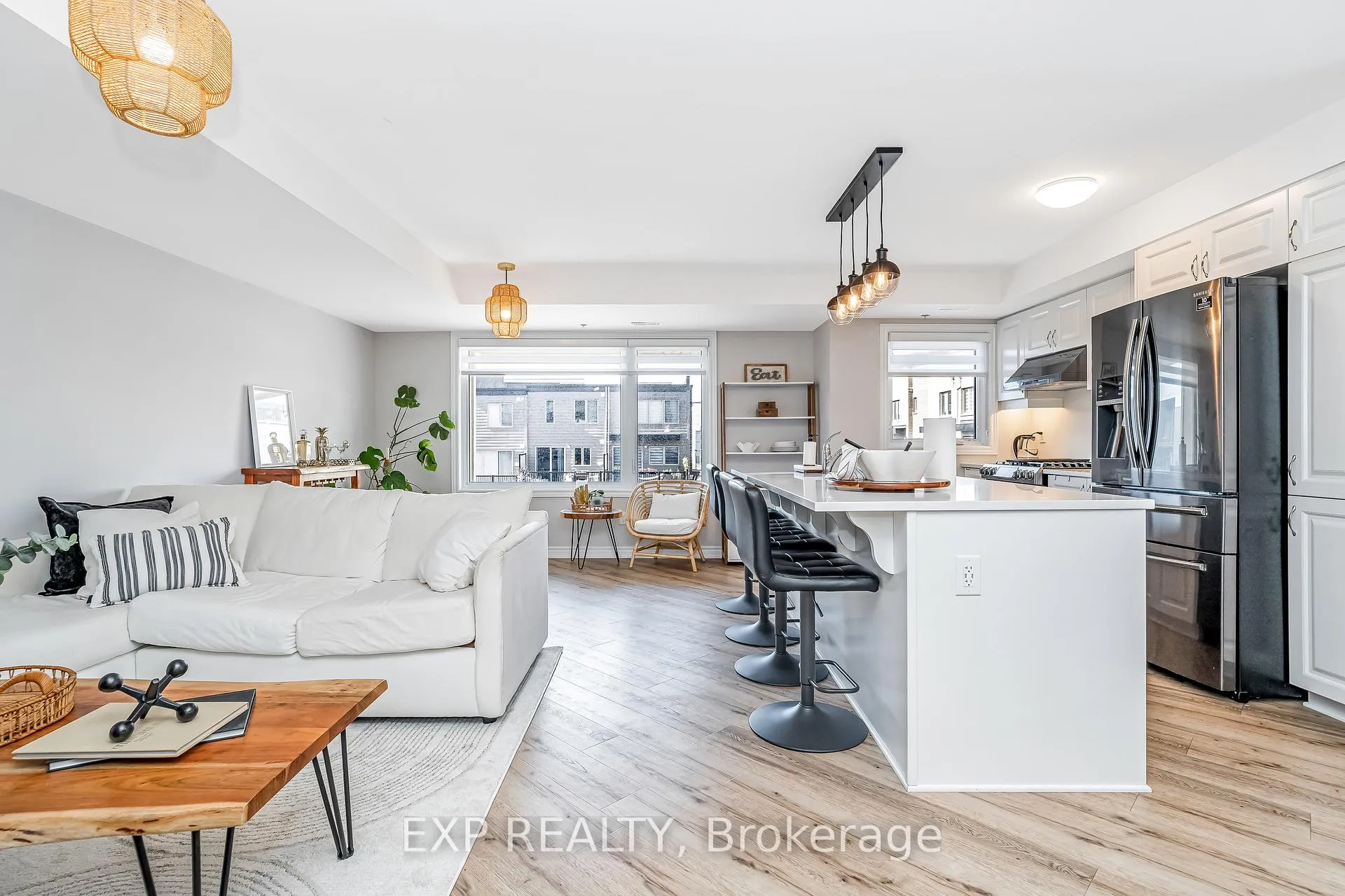 Photo 7 of 525 Ozawa Private, Ottawa, CFB Rockcliffe and Area — HOMEH