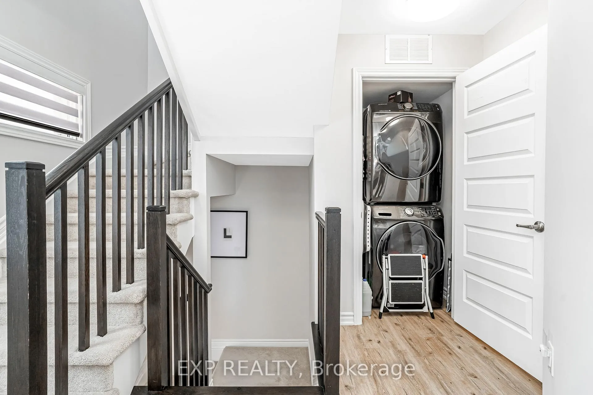 Photo 19 of 525 Ozawa Private, Ottawa, CFB Rockcliffe and Area — HOMEH