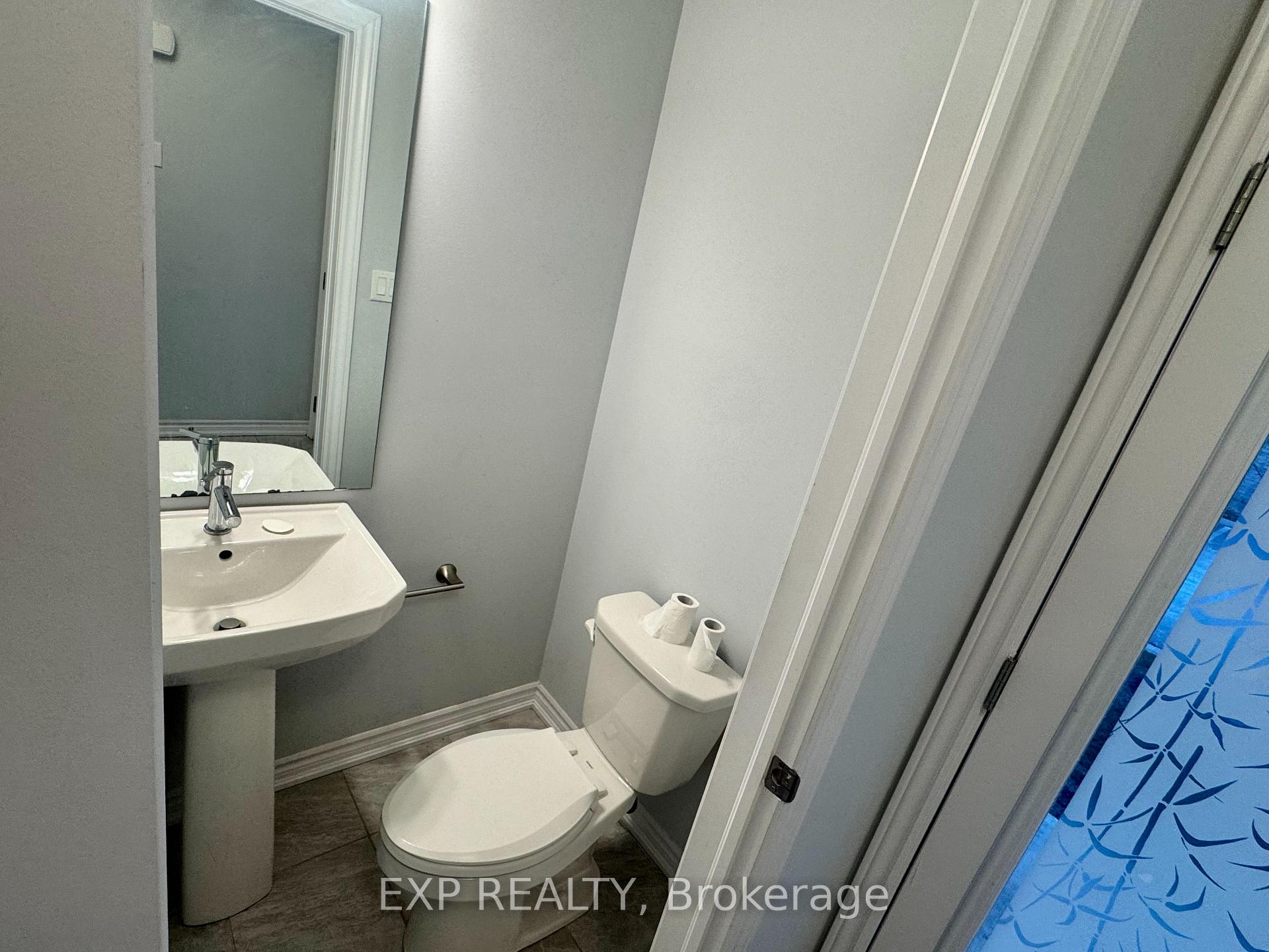 Photo 3 of Unit 18, 87 Renfrew Trail, Welland, N. Welland — HOMEH