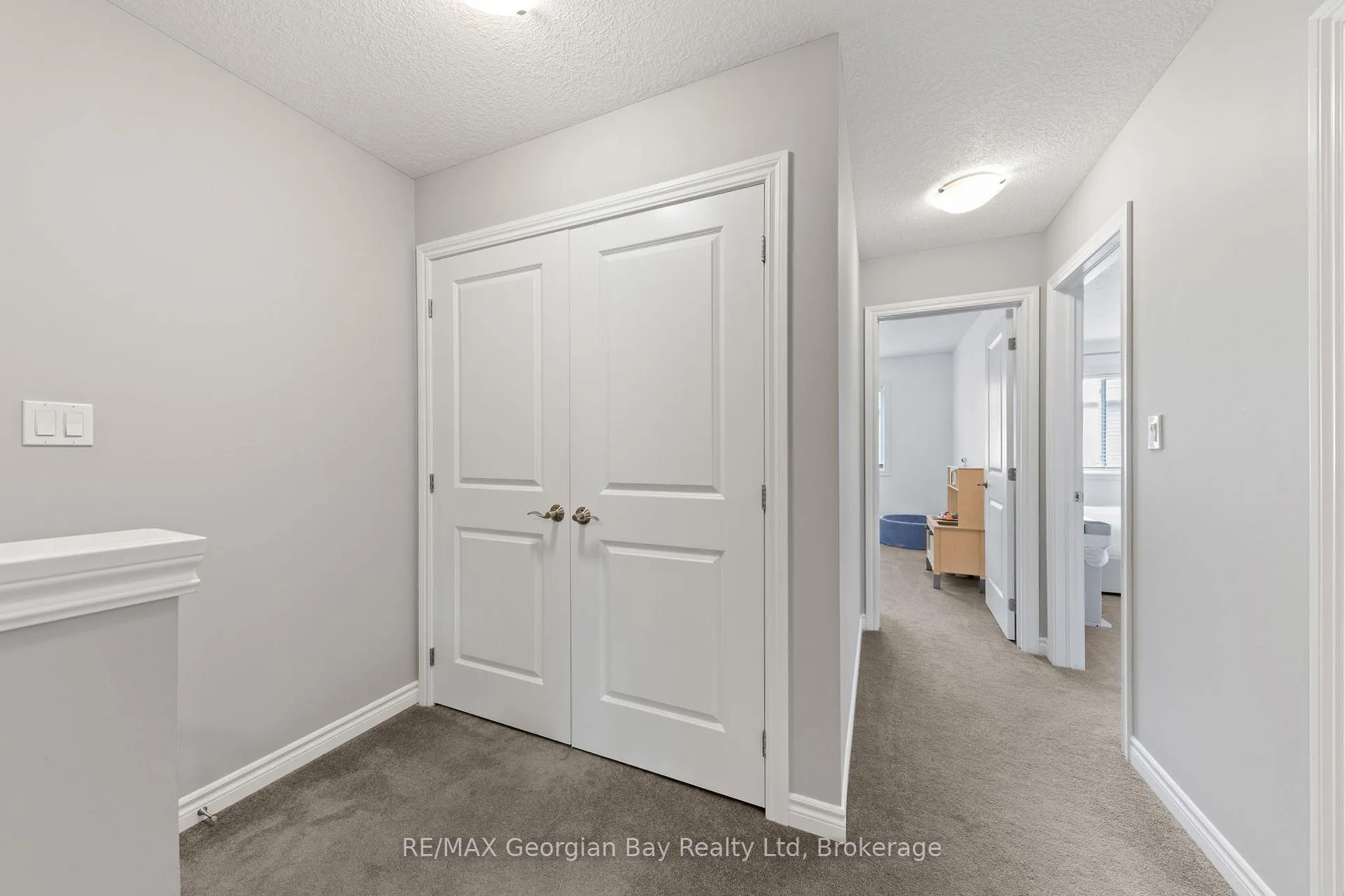 Photo 18 of 964 Wright Drive, Midland — HOMEH