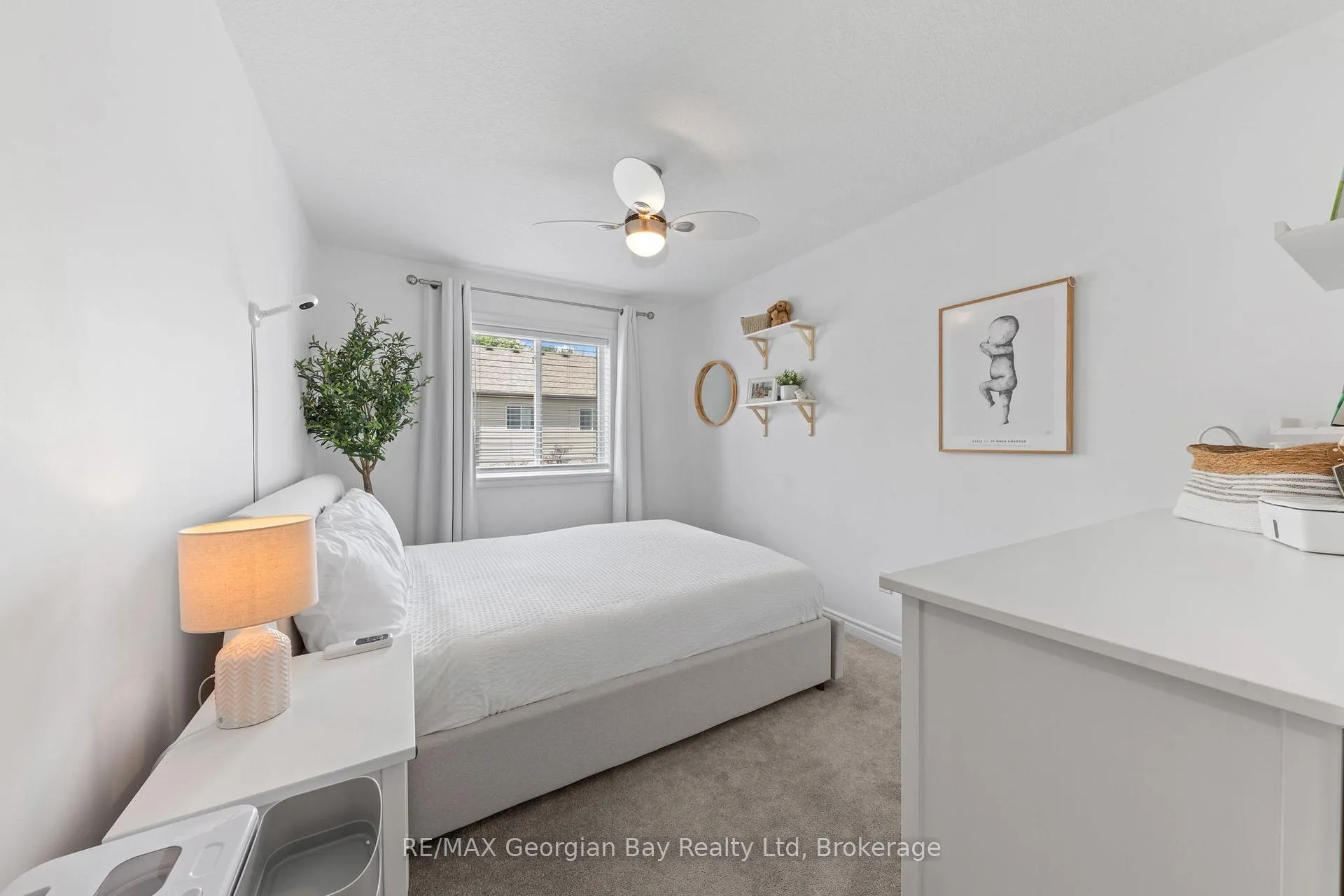 Photo 23 of 964 Wright Drive, Midland — HOMEH