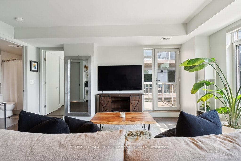 Photo 9 of Unit 419, 7 Marquette Avenue, Ottawa, Vanier — HOMEH