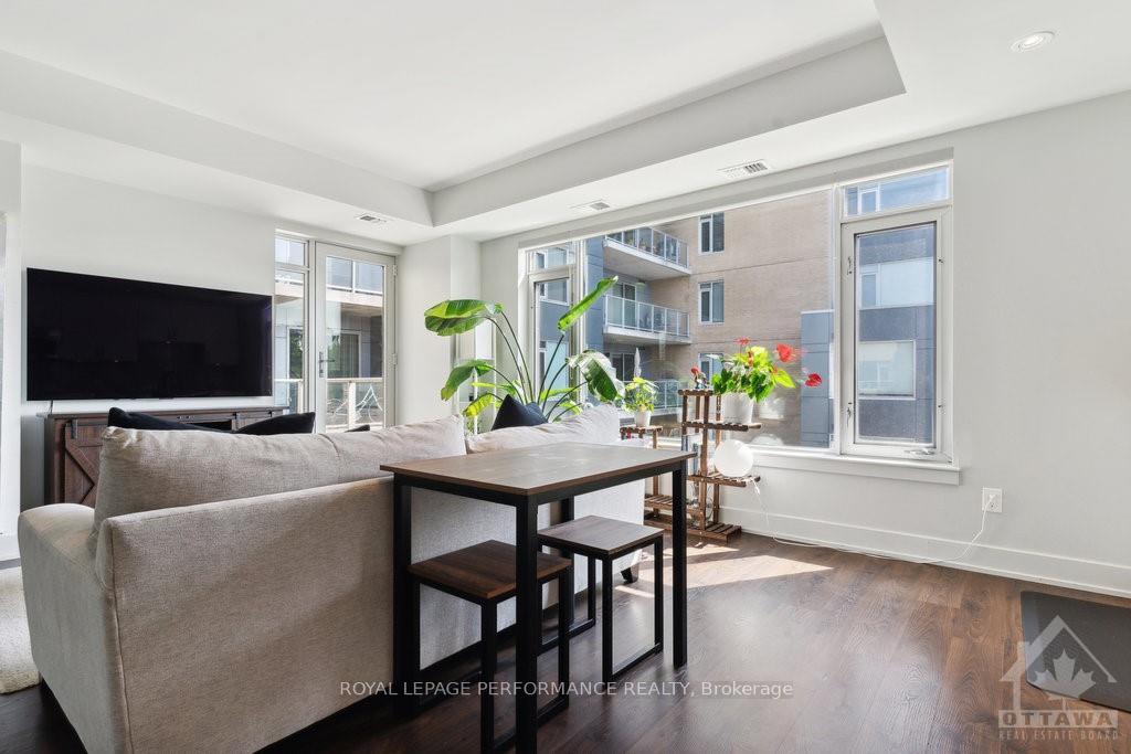 Photo 15 of Unit 419, 7 Marquette Avenue, Ottawa, Vanier — HOMEH