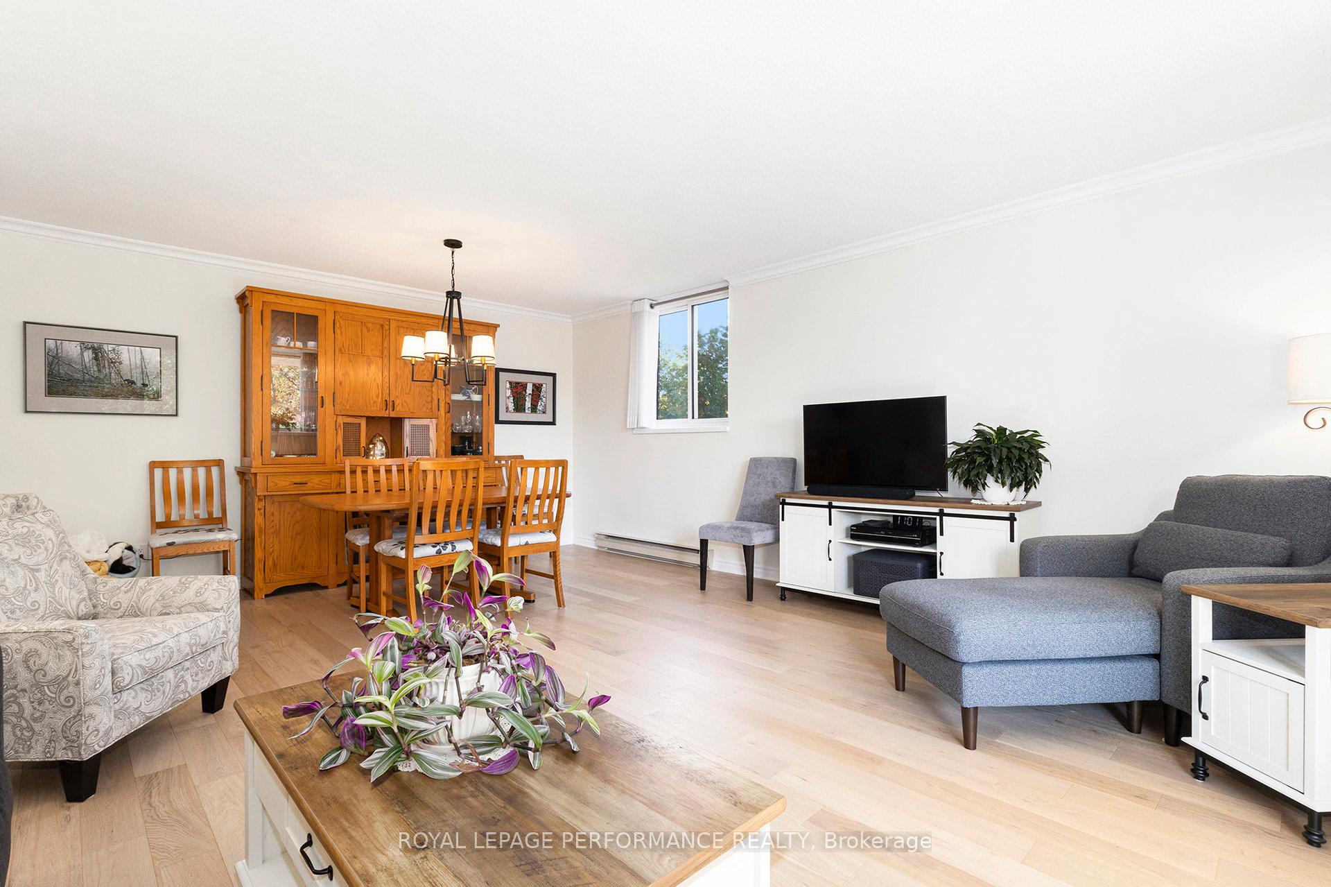 Photo 4 of Unit 101, 1705 Playfair Drive, Ottawa, Playfair Park — HOMEH
