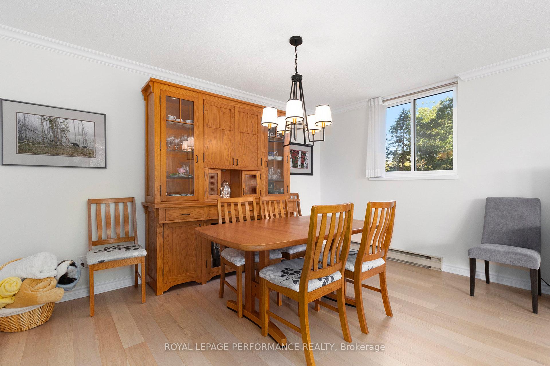 Photo 6 of Unit 101, 1705 Playfair Drive, Ottawa, Playfair Park — HOMEH